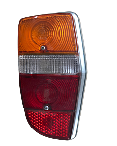 Feu arrière complet LH Volvo 142